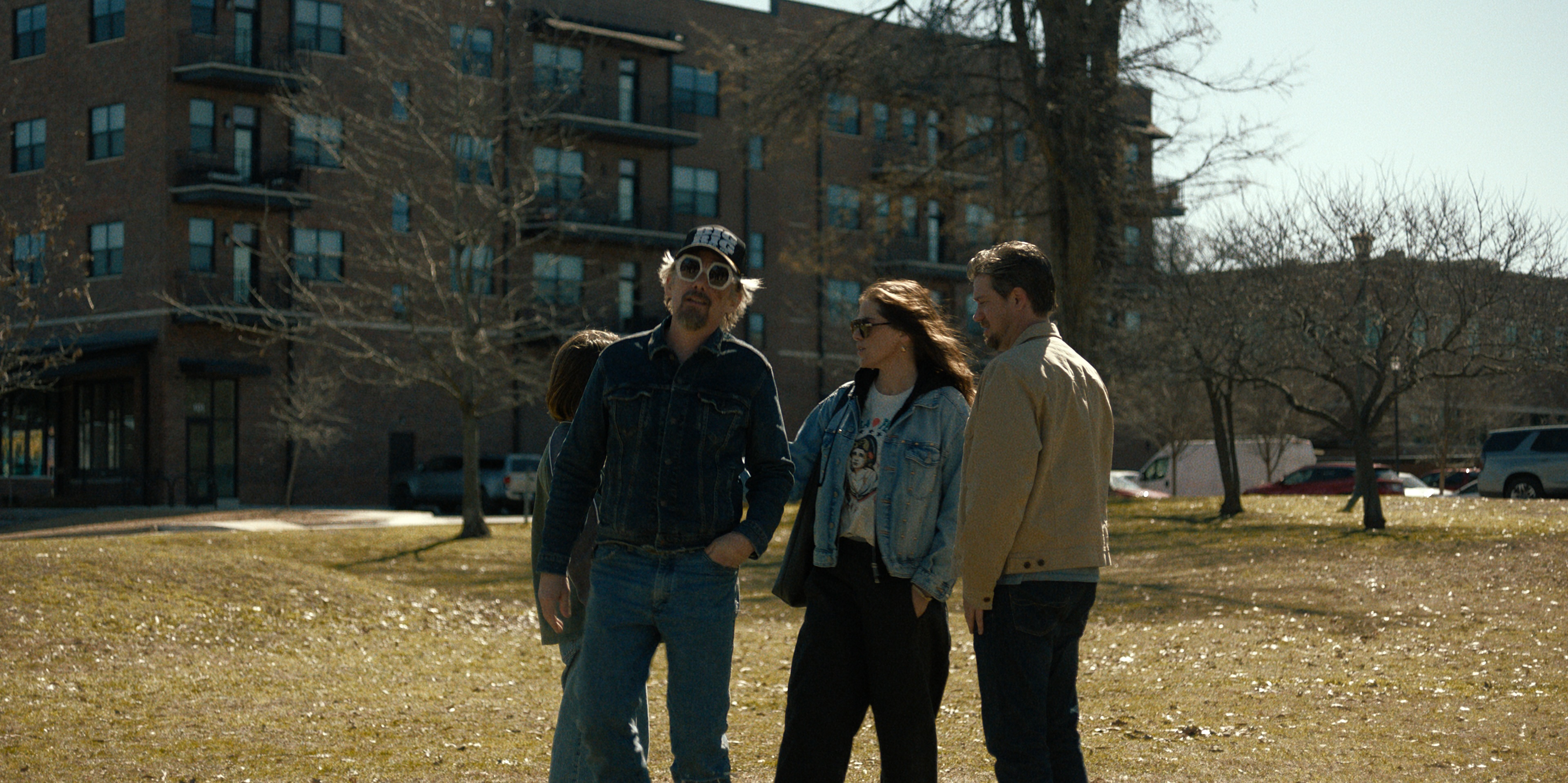 The Lowdown — Season 1 still 2