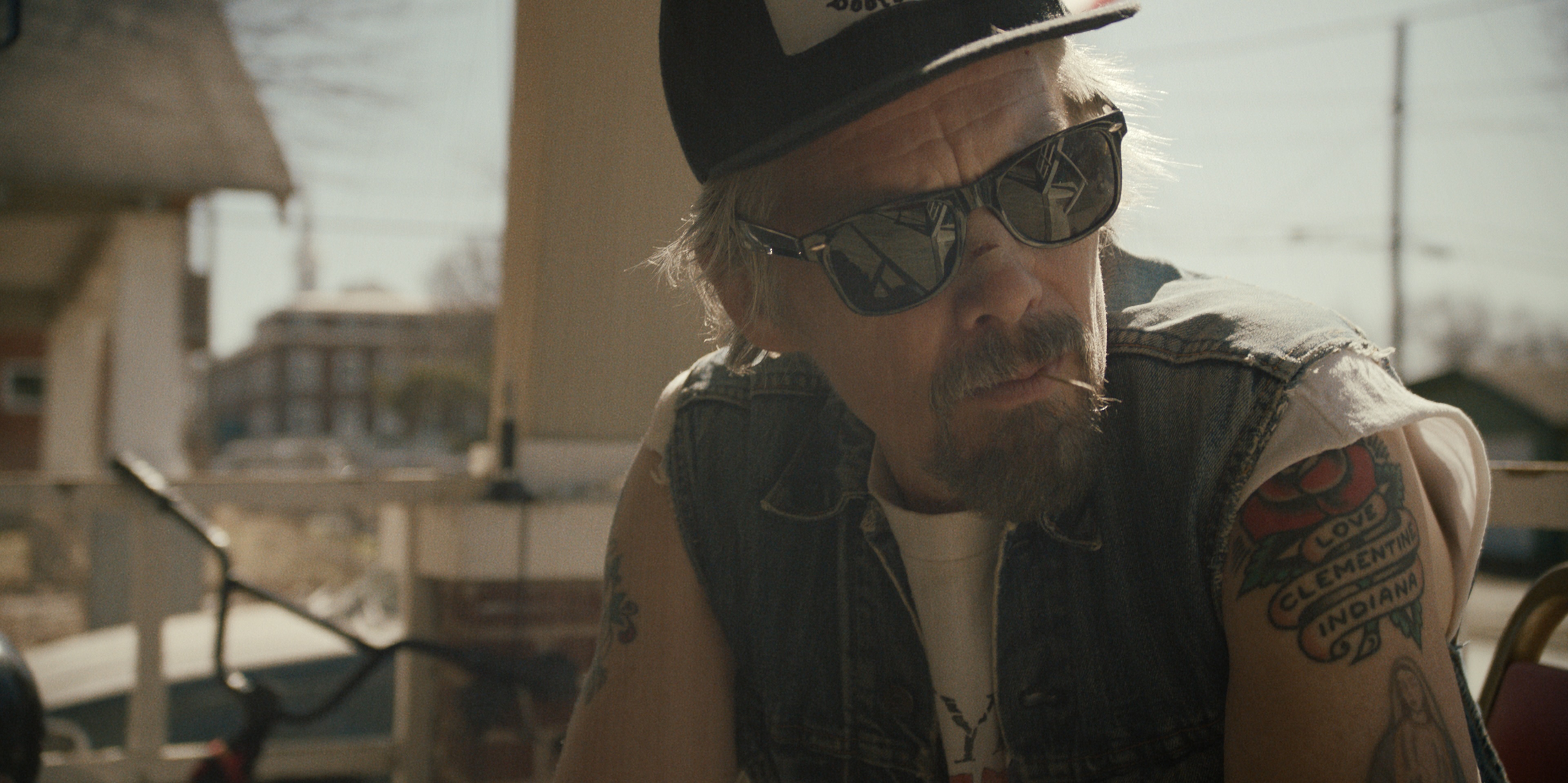 The Lowdown — Season 1 still 5